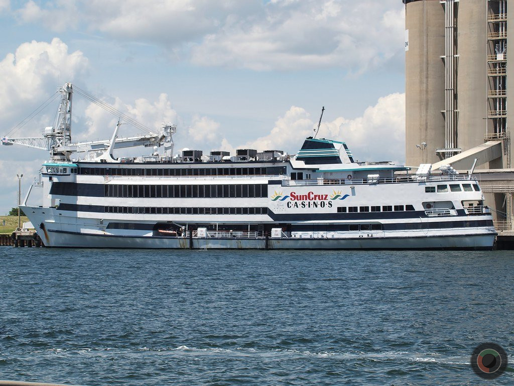 SunCruz ship